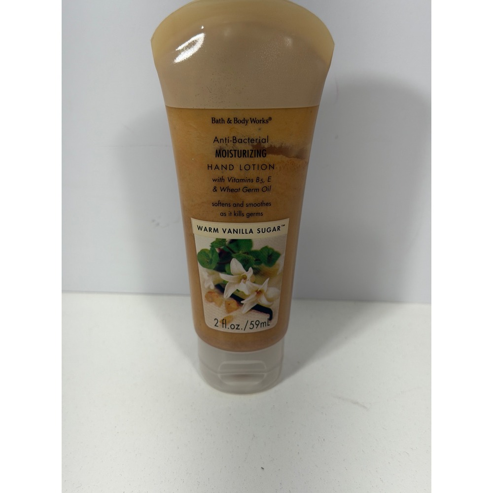 Bath & Body Works Warm Vanilla Sugar Anti-Bacterial Moisturizing Hand Lotion 2oz